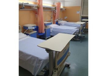 Un anziano oristanese ricoverato in ospedale a Cagliari