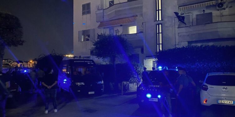 Ad ucciderlo il figlio della compagna