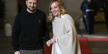 'Continuare a lavorare con gli Usa per porre fine al conflitto'