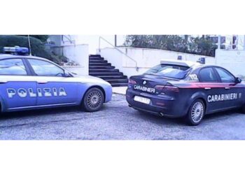Bloccato carabinieri e polizia
