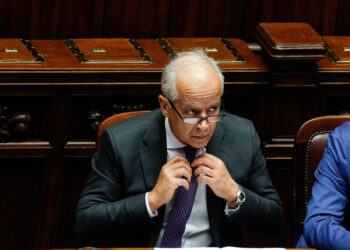 'E' nostro dovere combattere i trafficanti esseri umani'