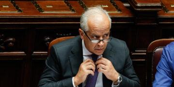 'E' nostro dovere combattere i trafficanti esseri umani'