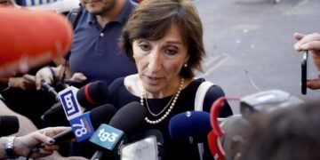 L'aggiunta Siciliano: 'la questione è molto più grossa'