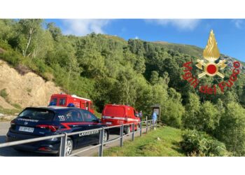 Trovato dieci ore dopo dai vigili del fuoco