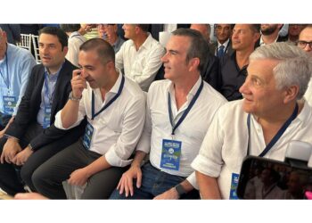 Non si può distruggere un sistema che regge l'economia del Paese