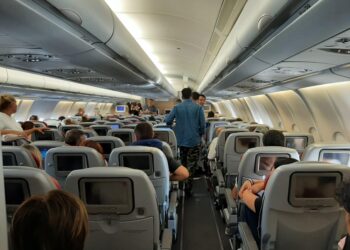 Era già a bordo di un aereo pronto al decollo per il Bahrein