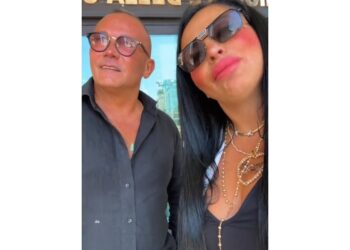 "Pantomime indecenti. Mi scuso con gli elettori"