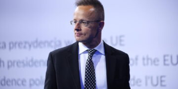 Ministro smentisce le pressione di Trump: 'Mai successo'