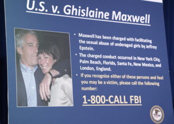 Complice di Epstein è condannata a 20 anni per traffico sessuale