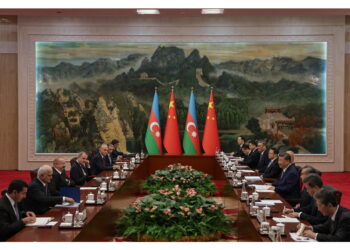 Il presidente cinese al banchetto di apertura del 25/mo summit