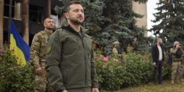 'La Russia deve porre fine alla guerra che ha iniziato'