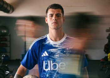 Alvaro Morata nelle prima immagini ufficiali diffuse dal Como 1907