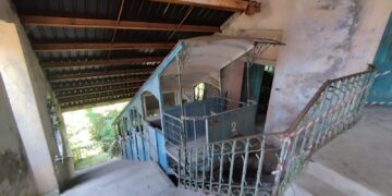 La carrozza del 1907 della vecchia funicolare Lanzo-Santa Margherita