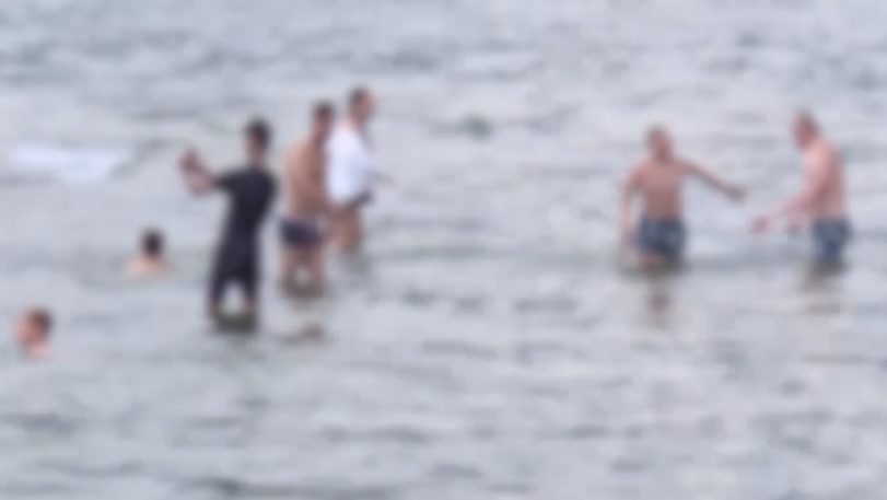 Turisti incivili prendono d’assalto il Tempio Voltiano