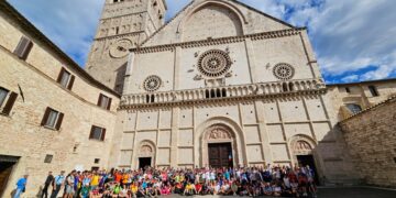 vescovo di Como ad Assisi