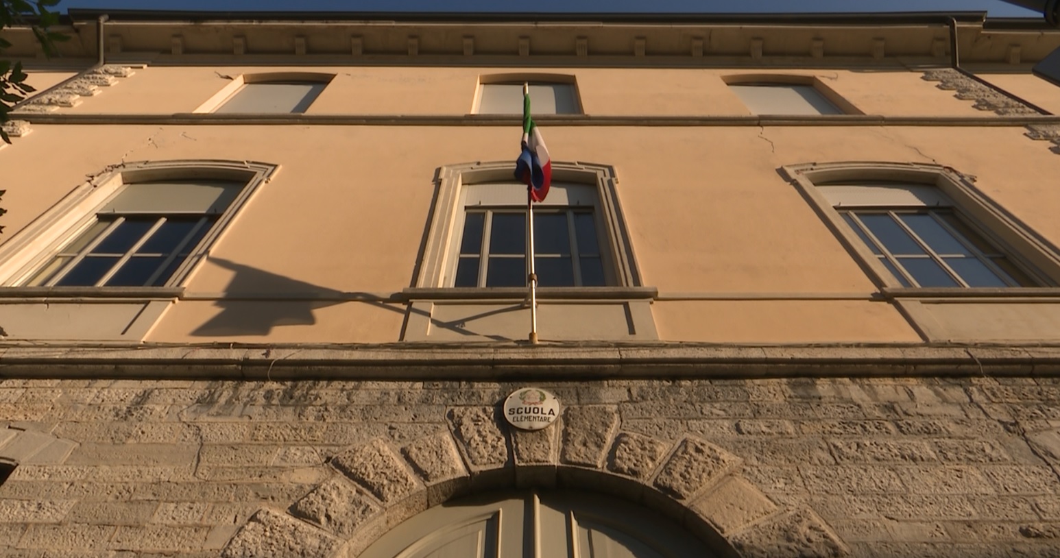 Scuola elementare di via Perti, ci sarà la classe prima anche per l’anno scolastico 2025/2026