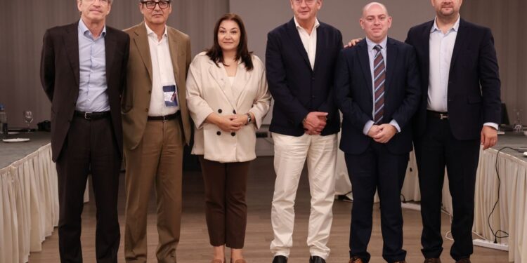 De Alessandri eletto alla guida dell'associazioni di 33 agenzie