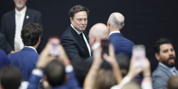Elon