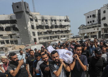 Sedici vittime a Gaza City