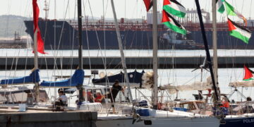 Scotto e Corrado: 'Missione umanitaria e pacifista'