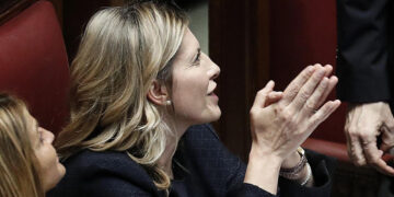 Procede la procura di Roma per la scarcerazione del libico