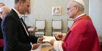 'Durante incontro con Burch ha detto che violenza non risolve'