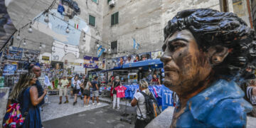 Scontro sul marchio e blocco dei beni per 1
