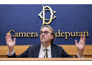 "Faccia un passo avanti e vinciamo insieme elezioni"