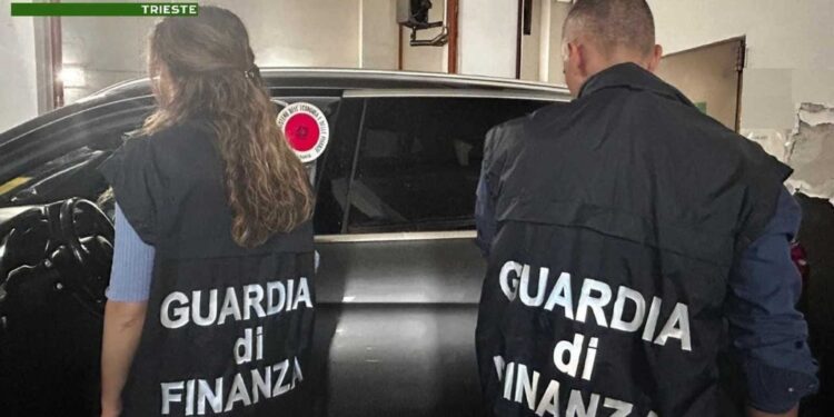 Sequestrati dalla Gdf Trieste beni e valori per 500mila euro