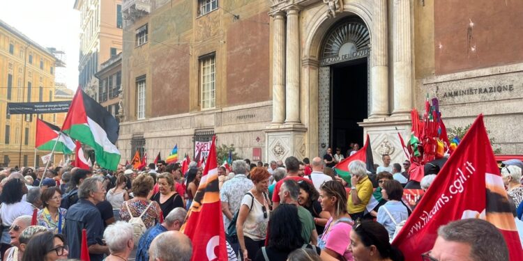 400 in presidio sotto la prefettura