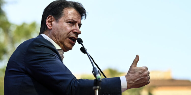 M5s terrà altissima l'attenzione contro l'ignavia di chi governa