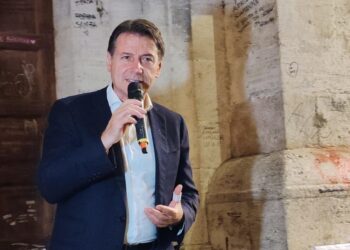 'Con questo vittimismo contribuiscono ad alzarli'