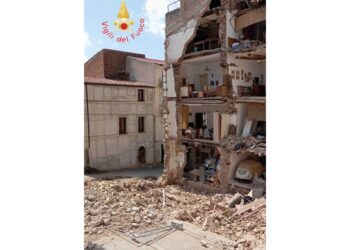 Nella stessa zona in corso lavori per fondamenta altro edificio