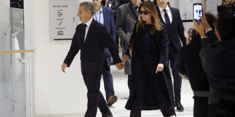 Ma l'avvocato frena: 'No