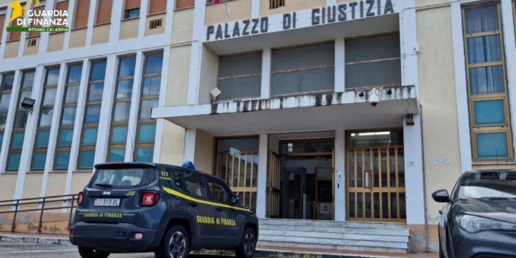 Inchiesta della Procura di Locri con 144 indagati