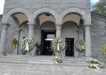 A Sestriere oggi i funerali del giovane discesista