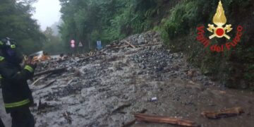 E' stata chiusa la strada provinciale Lariana