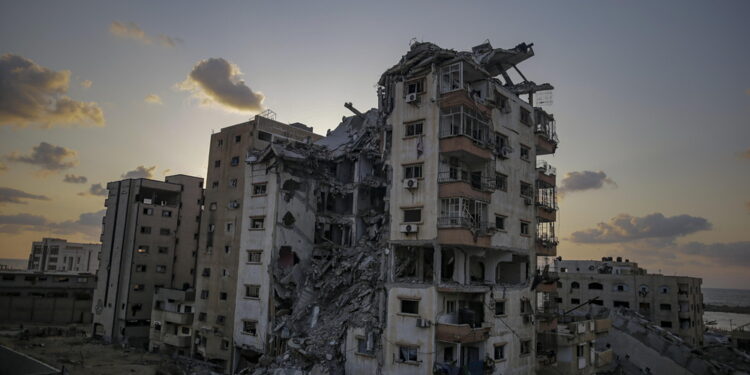 'A Gaza City smantellati tunnel e depositi di armi ed esplosivi'