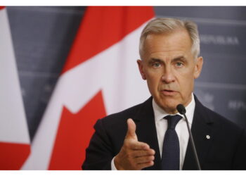 L'annuncio del premier Carney. E' il primo Paese del G7