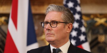 Starmer:'Ravvivare speranza di pace tra israeliani e palestinesi
