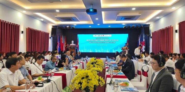 Per rilanciare lo sviluppo del Paese