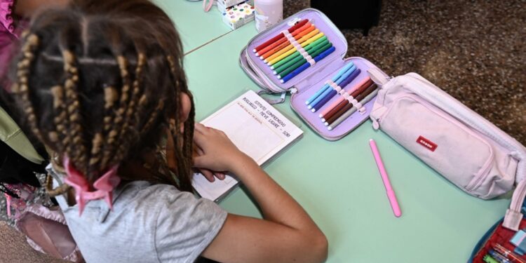 Genitori trasferiscono figli in altri istituti
