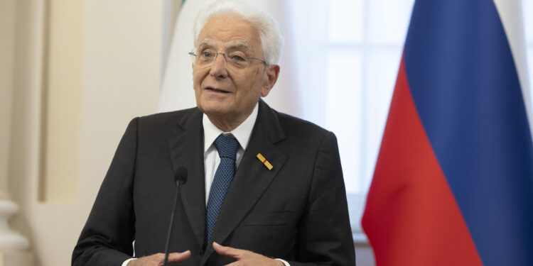 "Consolida la struttura sociale di ogni Paese"