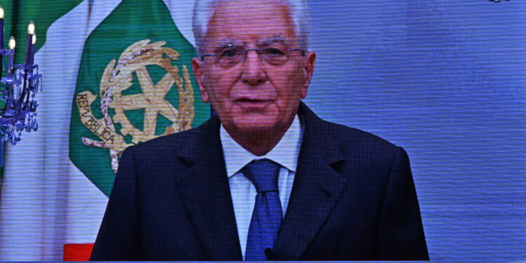 Contro straripante peso corporazioni mondiali