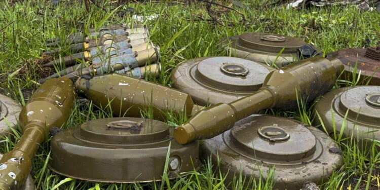 Mine su tratte Orël-Kursk e San Pietroburgo-Pskov