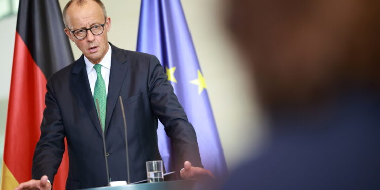 Il cancelliere lo ha ribadito all'intervista con Sat 1
