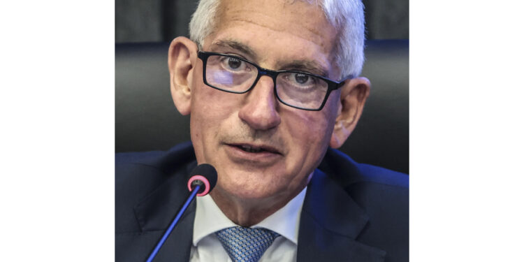 Consegnato all'Aise e rientrato in Italia 23enne Luca Scarpato