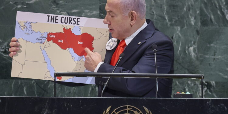 E mostra 'la mappa del terrore' del regime di Teheran