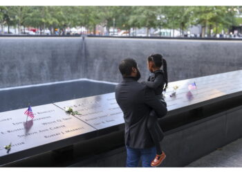 Al World Trade Centre la commemorazione con la lettura dei nomi