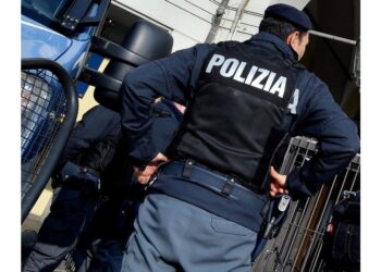 Ultrà si sono affrontati con mazze